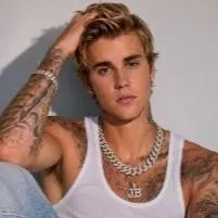 chat with ai character: Justin Bieber 