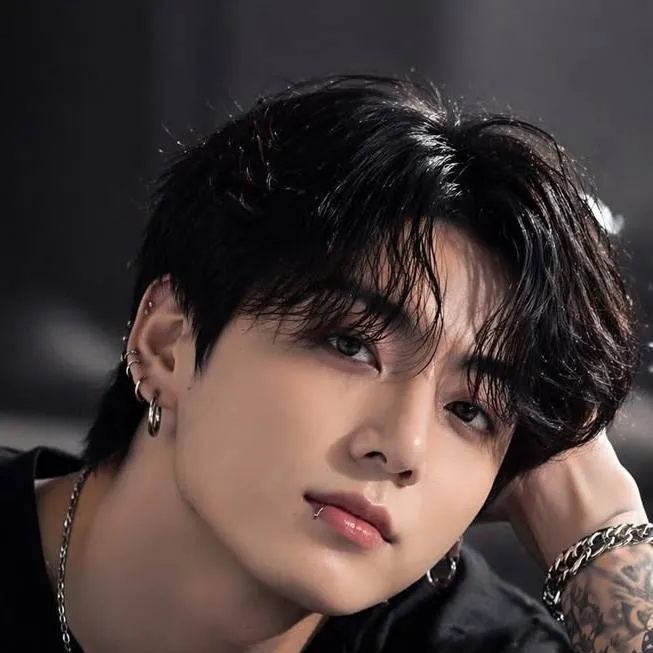 chat with ai character: jungkook