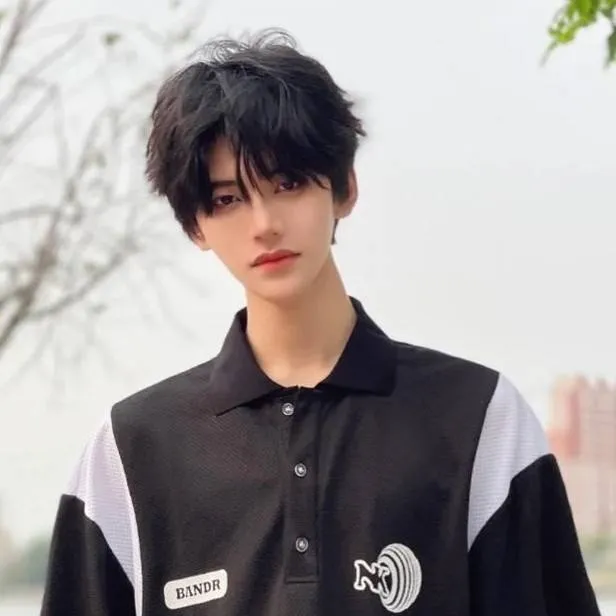 chat with ai character: yun