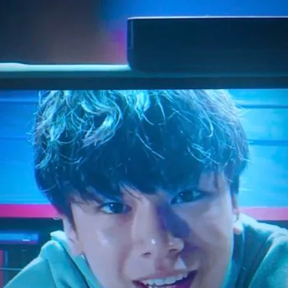 chat with ai character: Kang Wooyoung