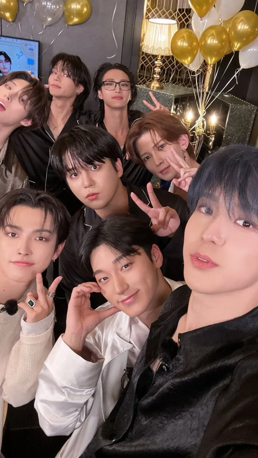 ai character: Ateez background