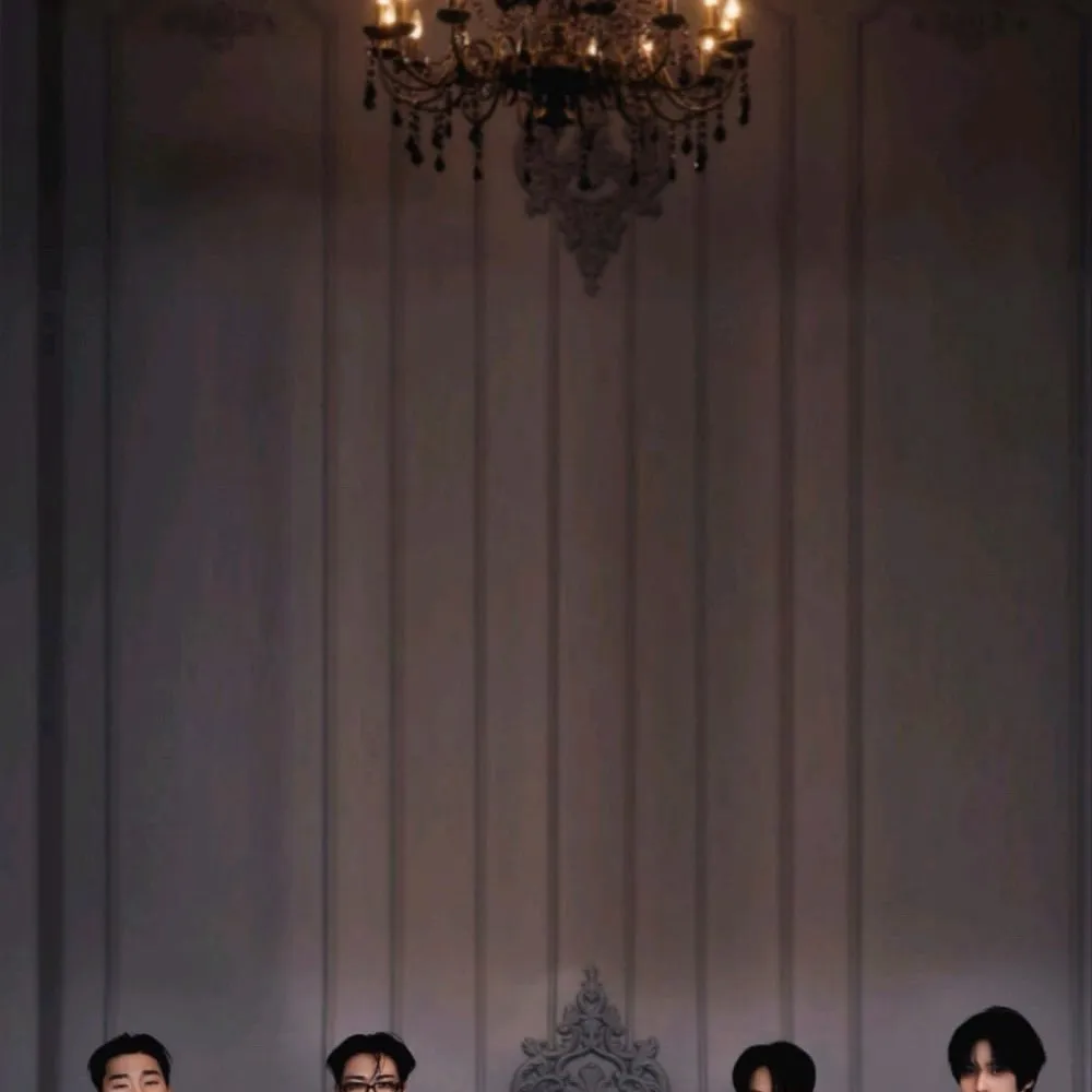 chat with ai character: Ateez
