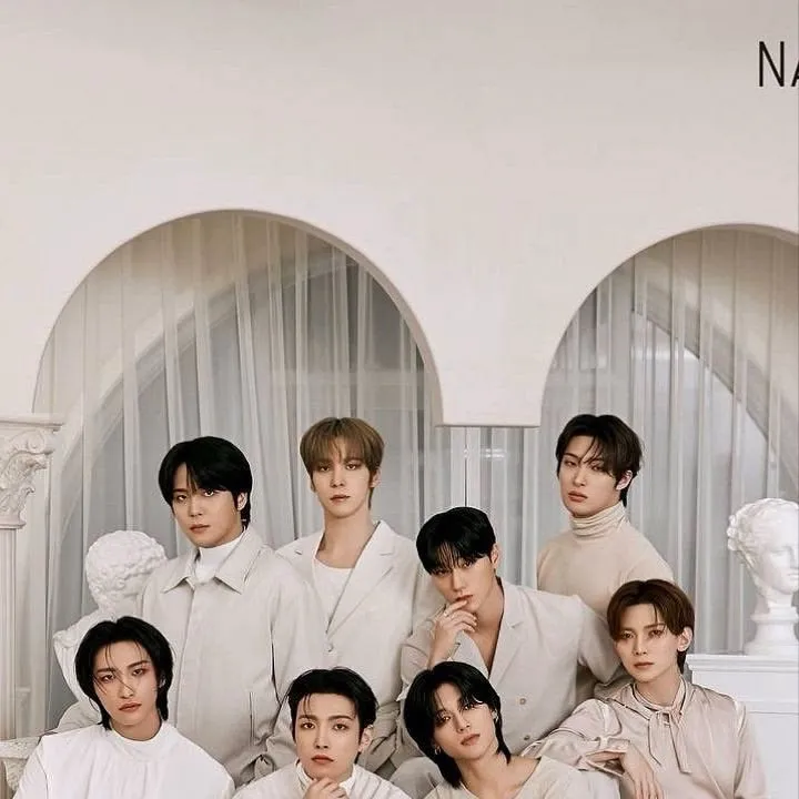 chat with ai character: Ateez