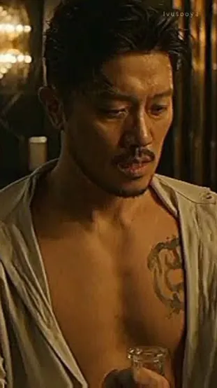 Talkie AI - Chat with  Choi Mu-Jin 