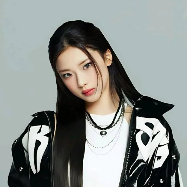 chat with ai character: Ruka