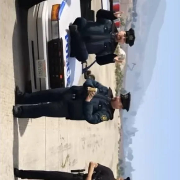 chat with ai character: policja z gta