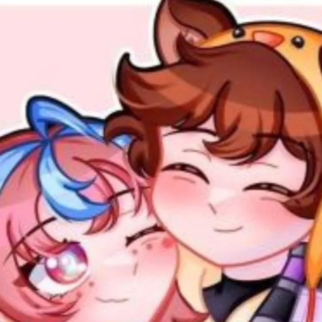 chat with ai character: Emikukis