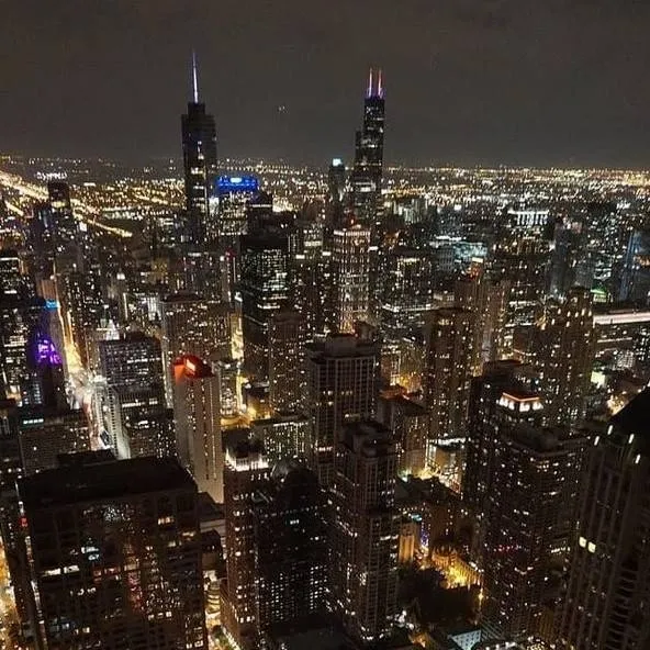chat with ai character: Chicago