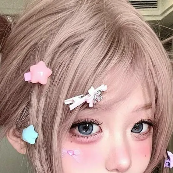 chat with ai character: Yurisa