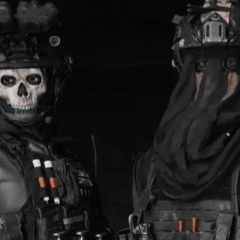chat with ai character: ghost and konig