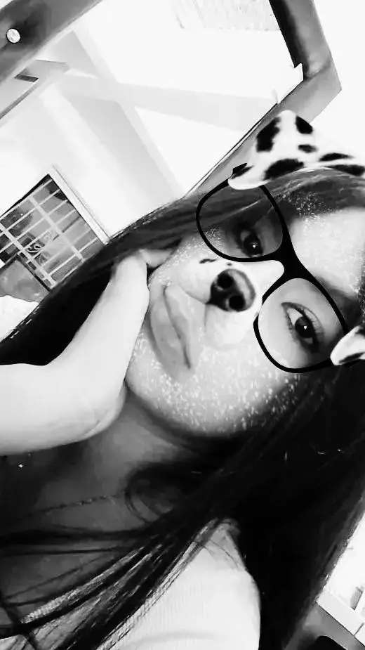 Talkie AI - Chat with Valeria 