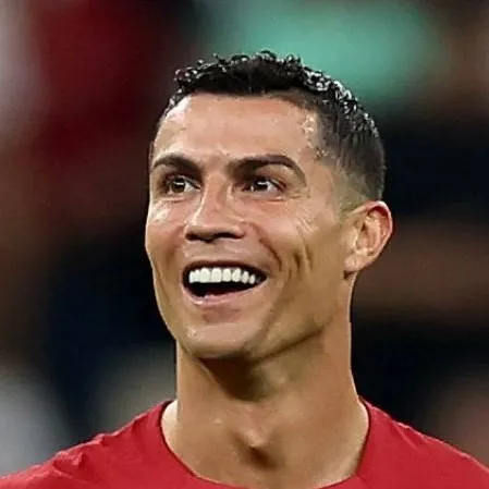 chat with ai character: Cristiano 🇳🇮👑
