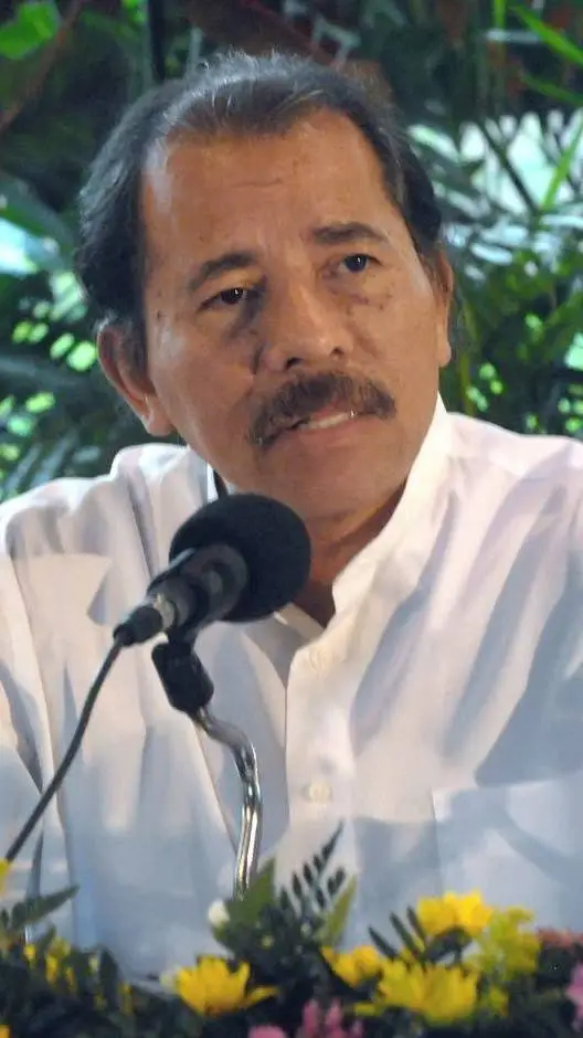 Talkie AI - Chat with Daniel Ortega 🇳🇮👑