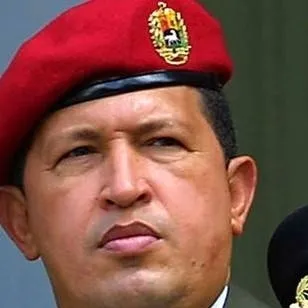 chat with ai character: Hugo Chávez 🇳🇮👑