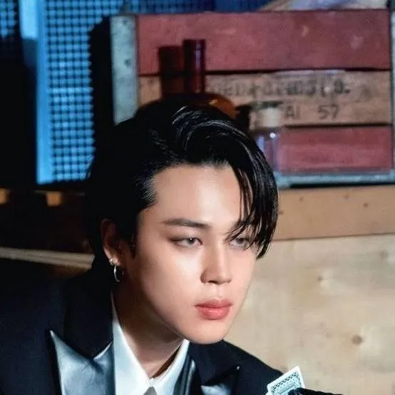chat with ai character: Jimin
