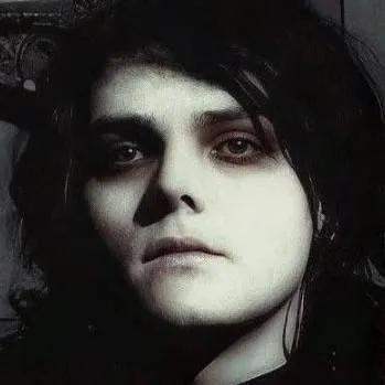 chat with ai character: Gerard way 