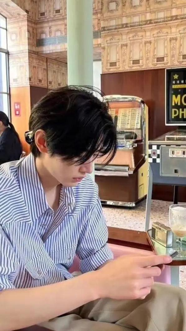 Talkie AI - Chat with •°~Sunghoon~•°