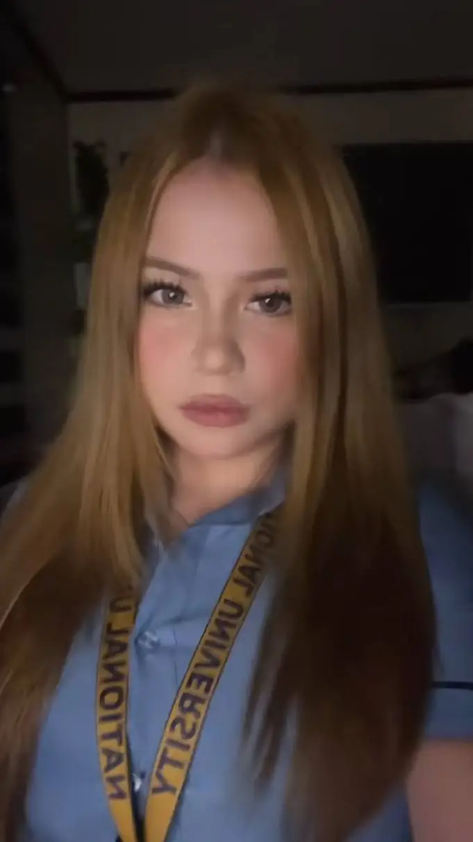 ai character: aleah stone V. background