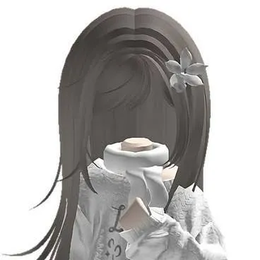 chat with ai character: laura