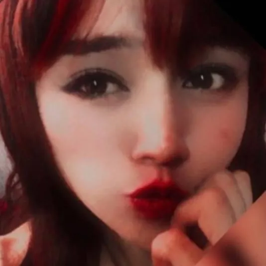 chat with ai character: Azu Waifu