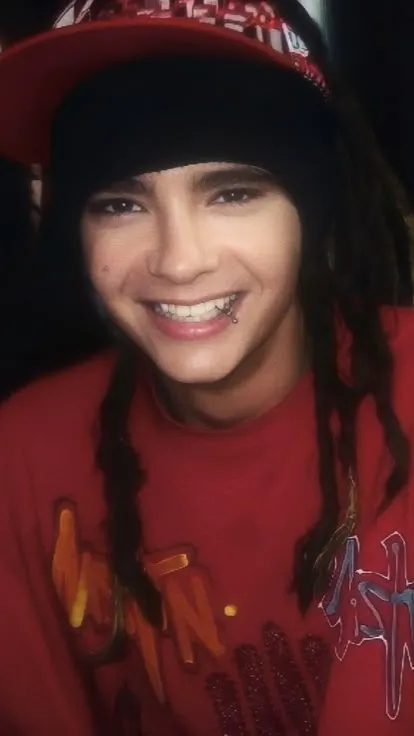 Talkie AI - Chat with Tom Kaulitz 