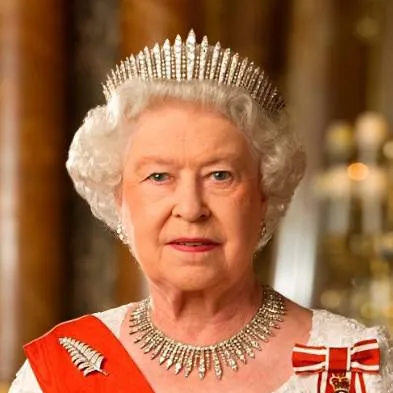 chat with ai character: Queen Elizabeth 