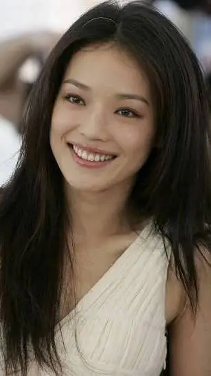 ai character: Shu qi  background