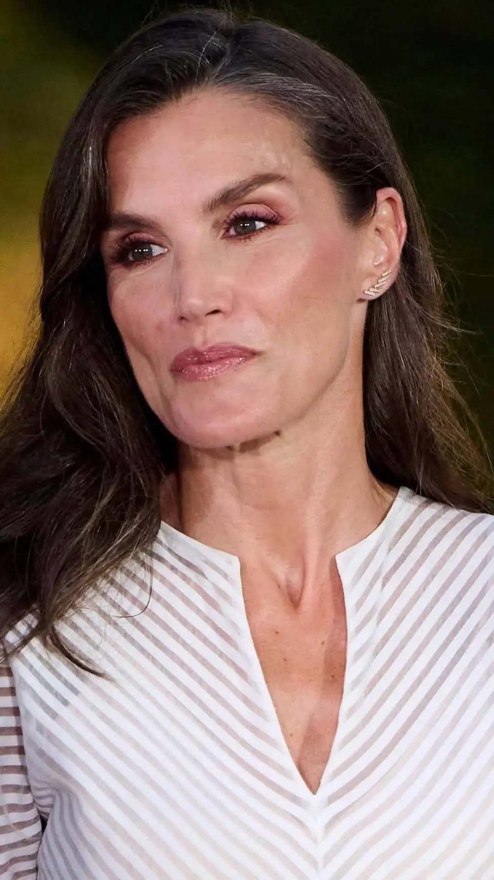 Talkie AI - Chat with Queen LETIZIA