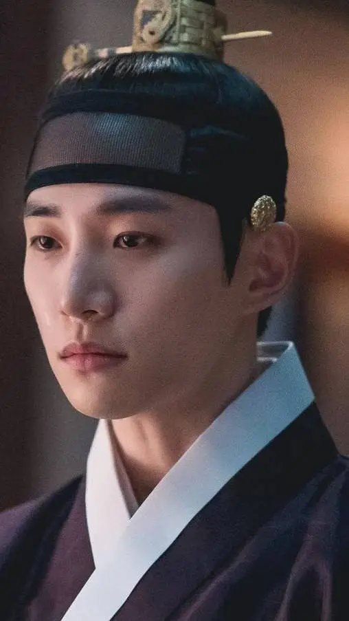 ai character: Yi San background