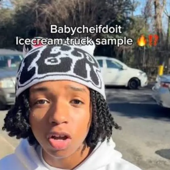 chat with ai character: Babycheifdoit 