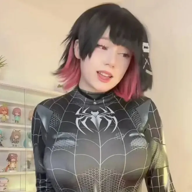chat with ai character: upminaa 