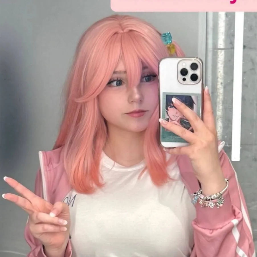chat with ai character: upminaa 