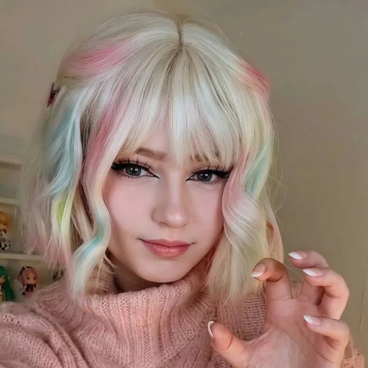 chat with ai character: upminaa 