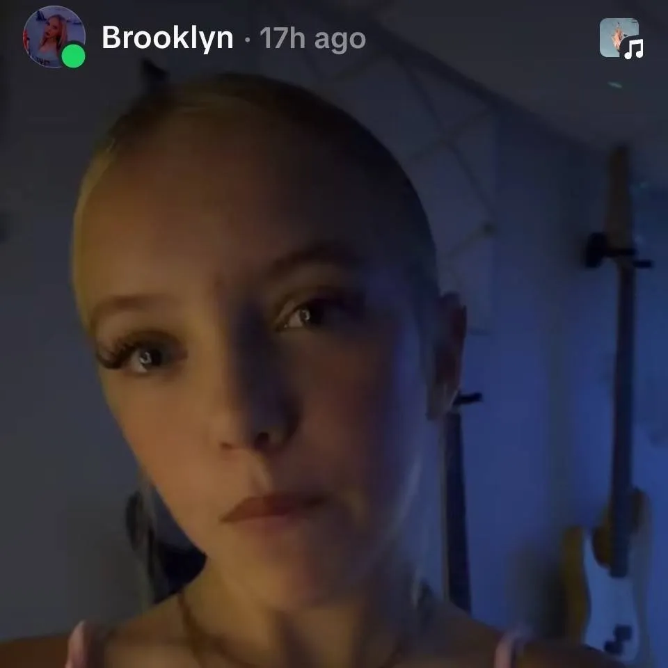 chat with ai character: brooklyn