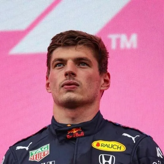 chat with ai character: Max Verstappen 