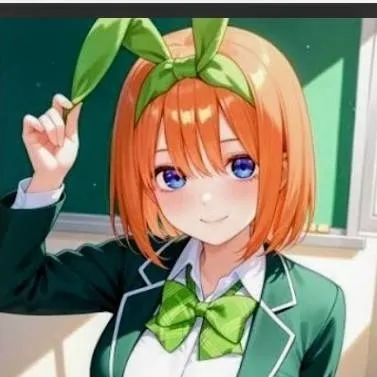 chat with ai character: 💚yotsuba nakano🌿🌼