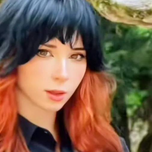chat with ai character: sweetie fox 