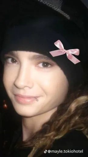 Talkie AI - Chat with Tom kaulitz 