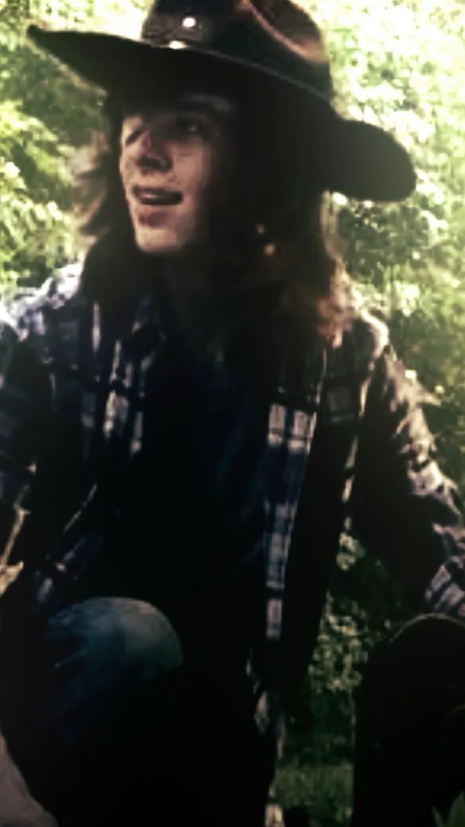 Talkie AI - Chat with -|Carl Grimes|-