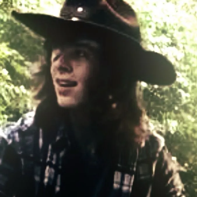 chat with ai character: -|Carl Grimes|-