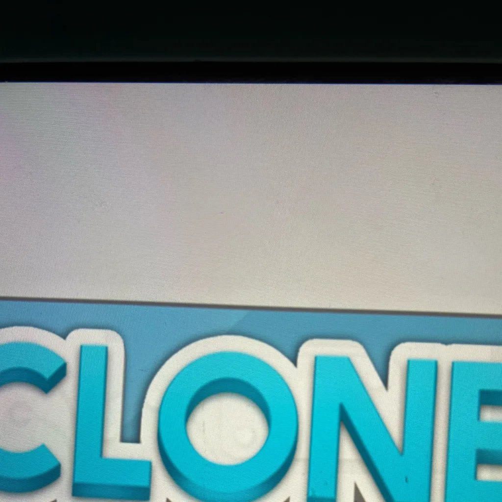 chat with ai character: Clone armies