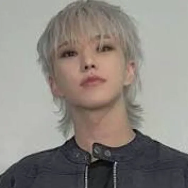 chat with ai character: Kwon Soon-young