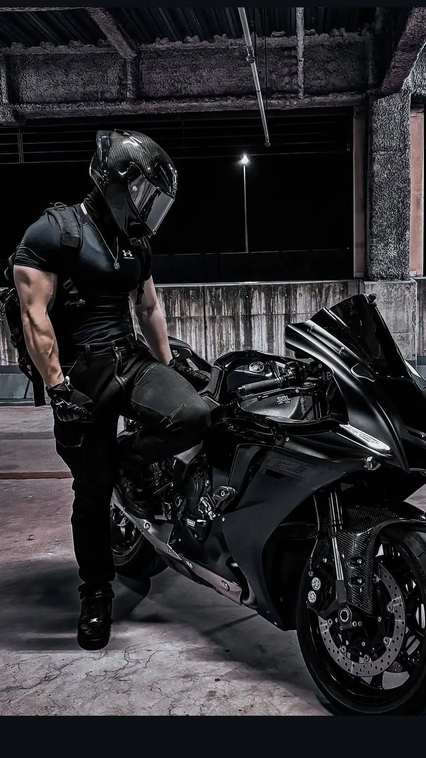 Talkie AI - Chat with ALEK 😈 BIKER 