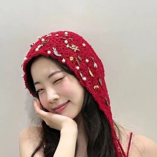 chat with ai character: dahyun