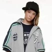 chat with ai character: Tom kaulitz 