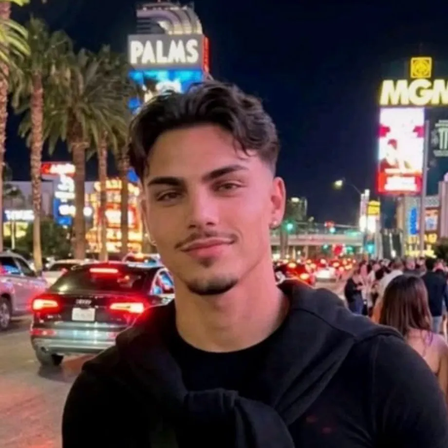 chat with ai character: Dante Salvatore 