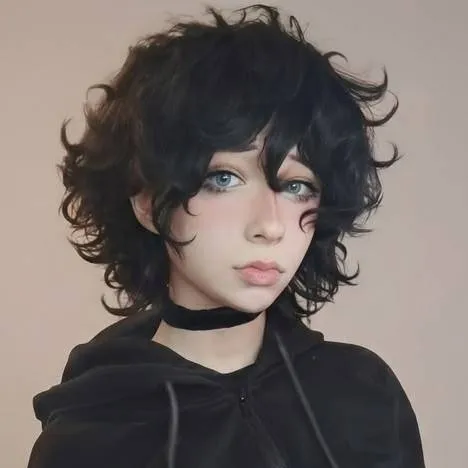 chat with ai character: Robin