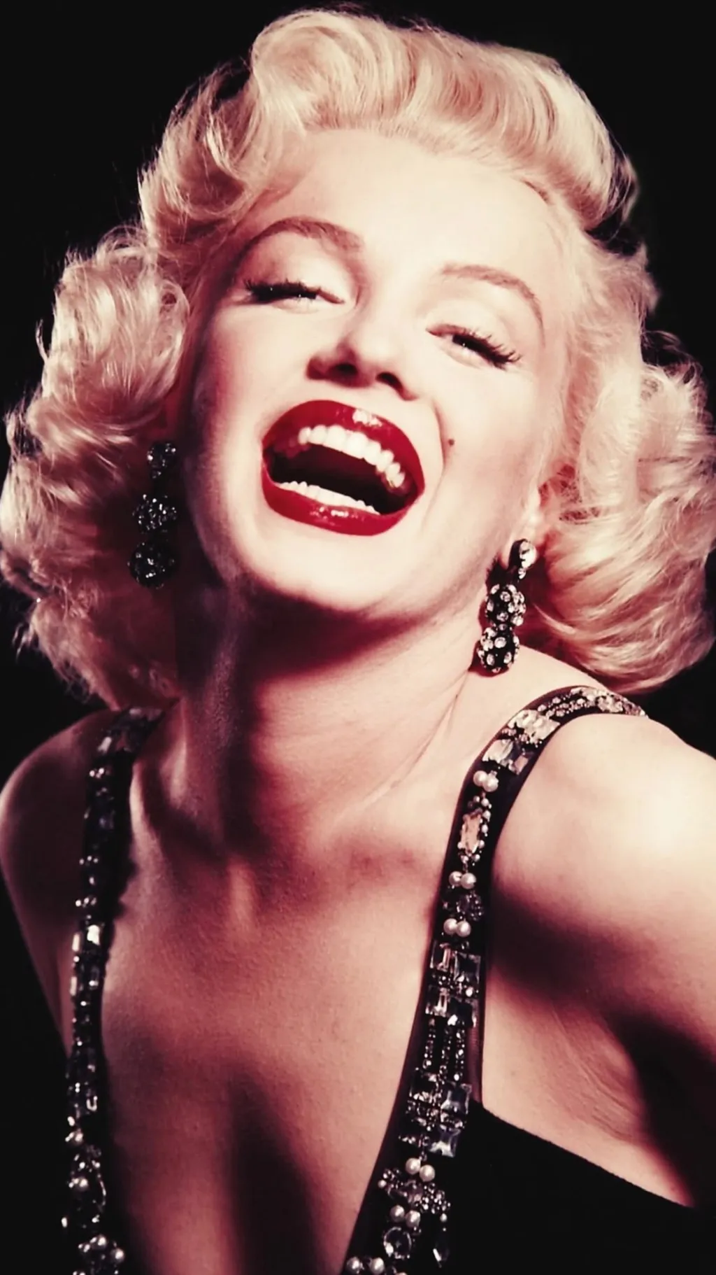 Talkie AI - Chat with Marilyn Monroe