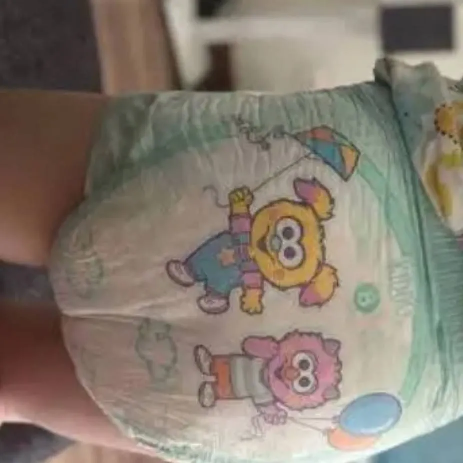 chat with ai character: diaper 