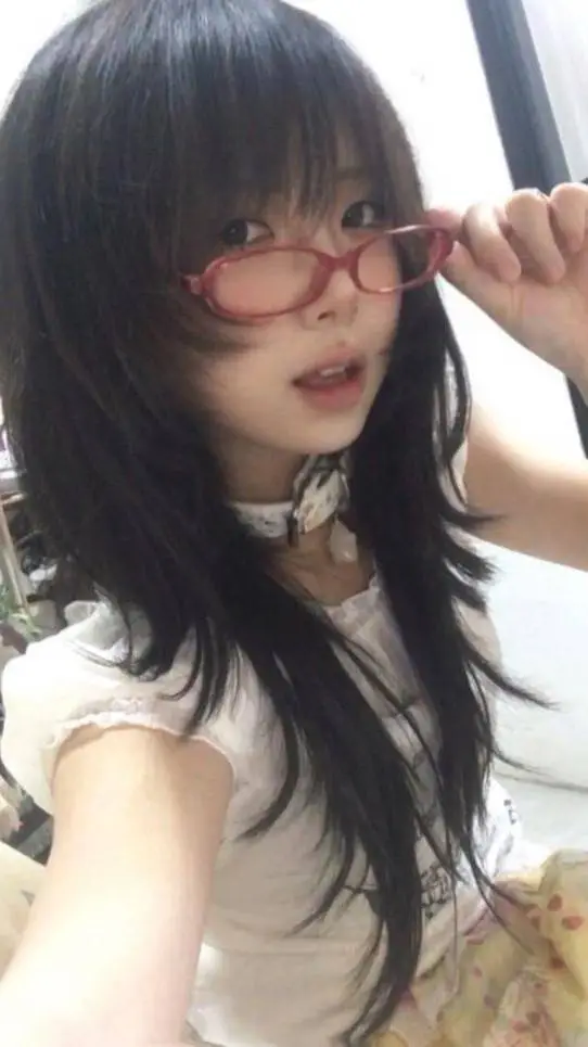Talkie AI - Chat with Shiori Aoi
